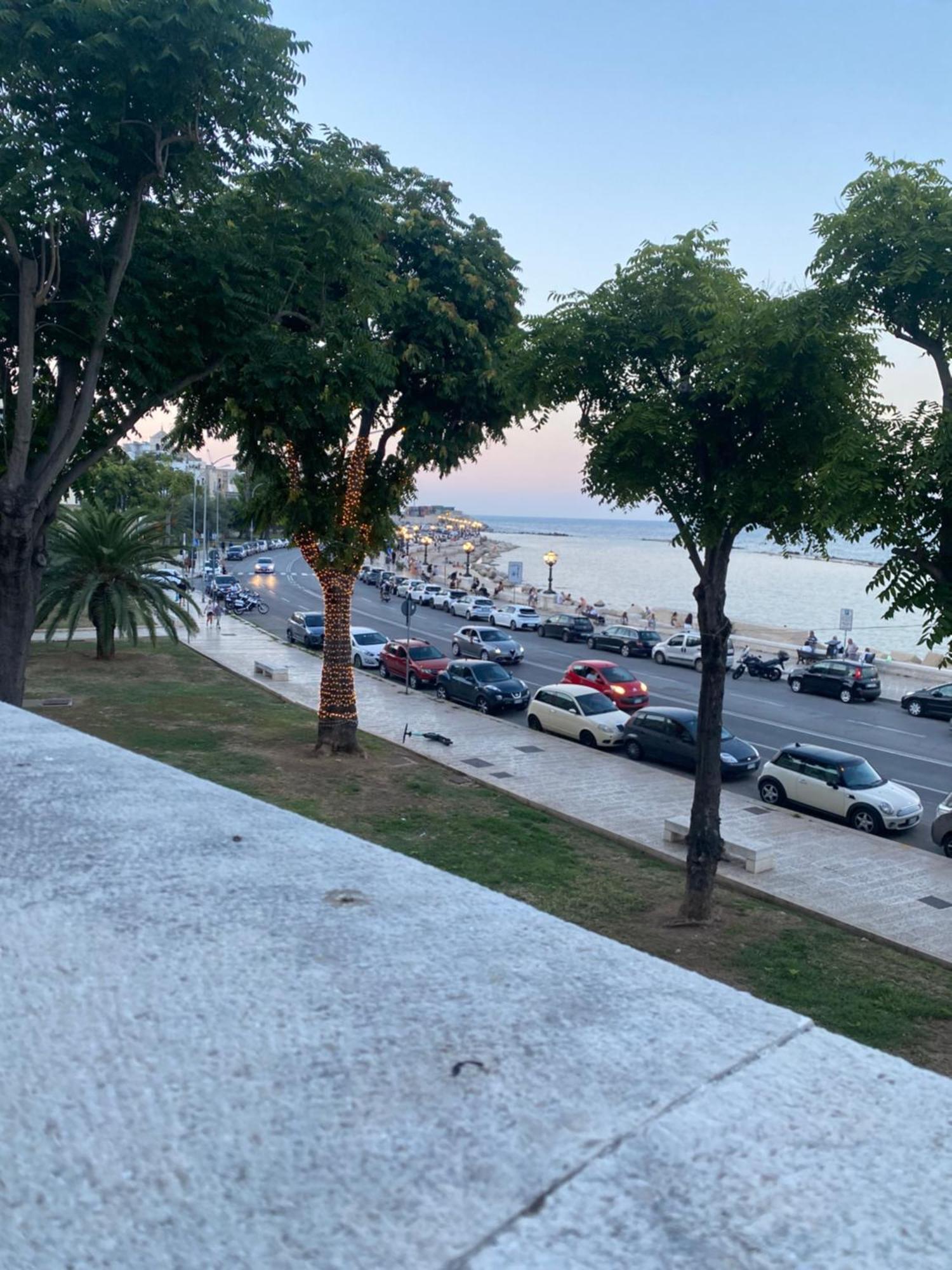 Dimora Fralu Ξενοδοχείο Μπάρι Εξωτερικό φωτογραφία